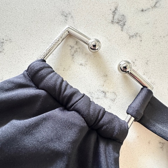 NWT - MICHAEL Michael Kors High Neck One Piece Swimsuit - Solids Black Size 8 - Picture 3 of 12